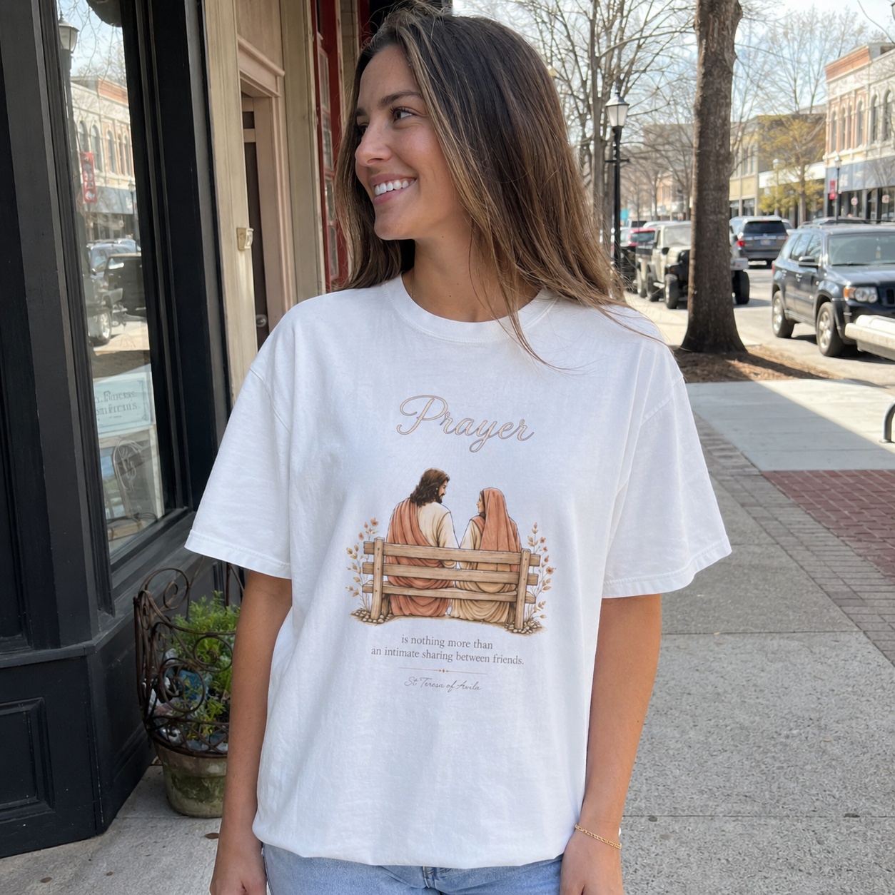Prayer Between Friends Tee | St. Teresa of Avila